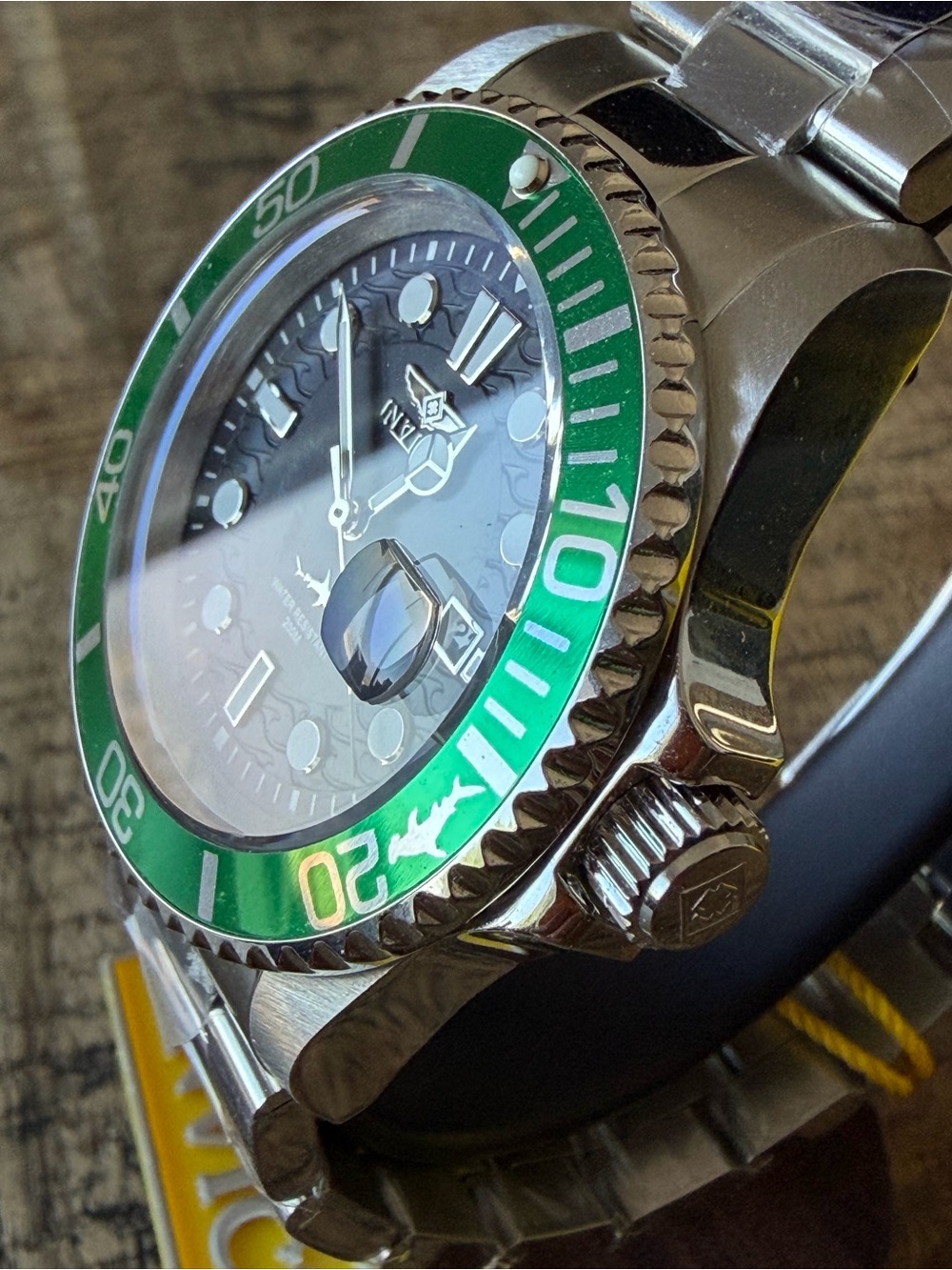 NEW Invicta Pro Diver Isobar Green Bezel Stainless Steel Watch 42mm 200M WR NIB - Picture 3 of 8